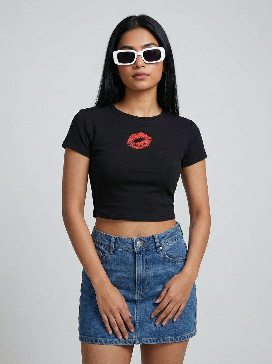 black_model_standing_specs