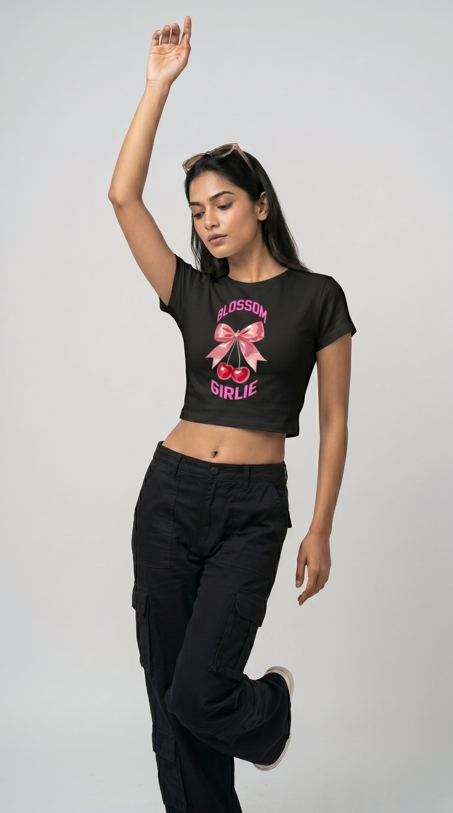 black_model_hands